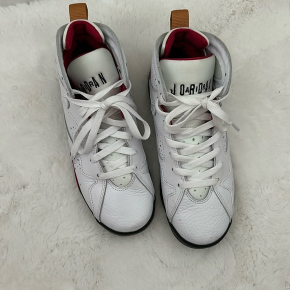 Jordan Sneakers Euc - Picture 3 of 6